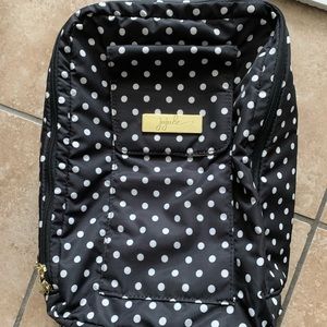 EUC JuJuBe MiniBe - Duchess Print!